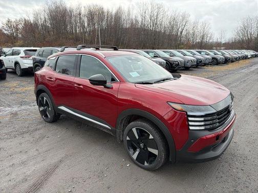 Scarlet Ember Tintcoat 2026 Nissan Kicks SR