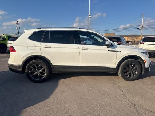 2022 Volkswagen Tiguan 2.0T SE 4MOTION