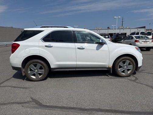 Summit White 2012 Chevrolet Equinox LTZ