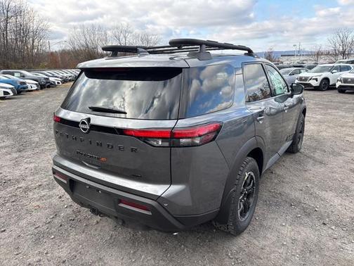 2025 Nissan Pathfinder Rock Creek 4WD