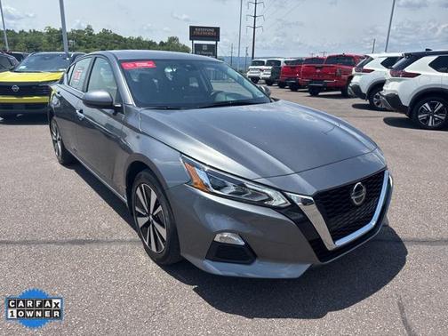 2021 Nissan Altima 2.5 SV