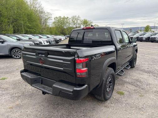 Super Black 2026 Nissan Frontier PRO-4X