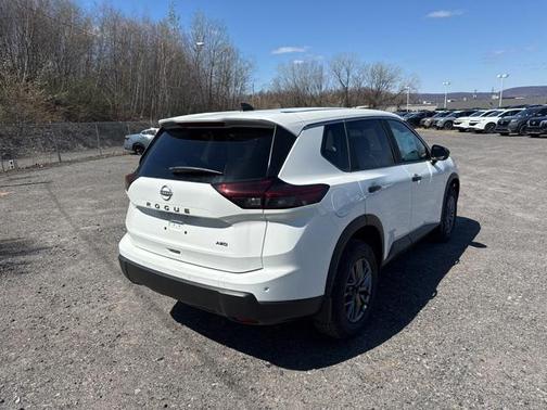 2025 Nissan Rogue S