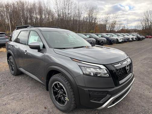 2025 Nissan Pathfinder Rock Creek 4WD