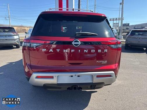 2024 Nissan Pathfinder Platinum 4WD