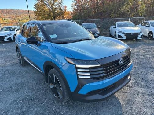 2026 Nissan Kicks SR