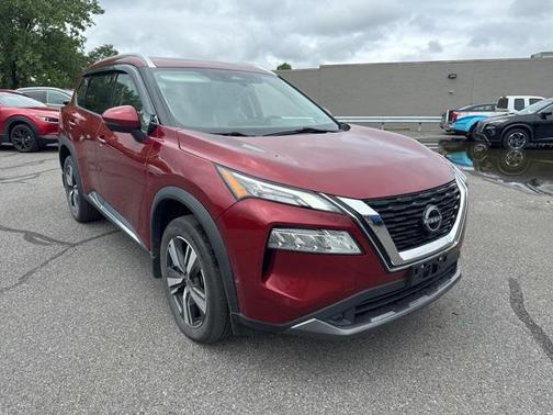 2022 Nissan Rogue SL