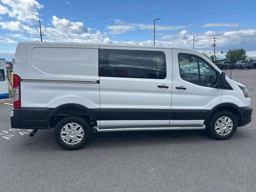 Oxford White 2025 Ford Transit-250 Base
