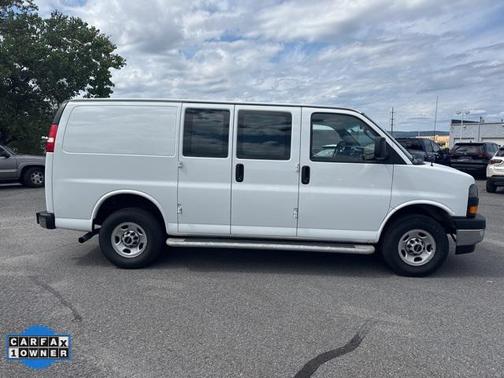 2024 GMC Savana 2500 Work Van