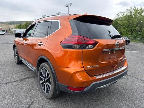 Monarch Orange Metallic 2020 Nissan Rogue SL