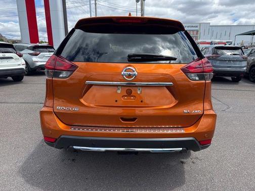 Monarch Orange Metallic 2020 Nissan Rogue SL