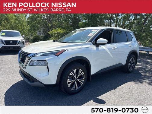 Pearl White Tricoat 2023 Nissan Rogue SV