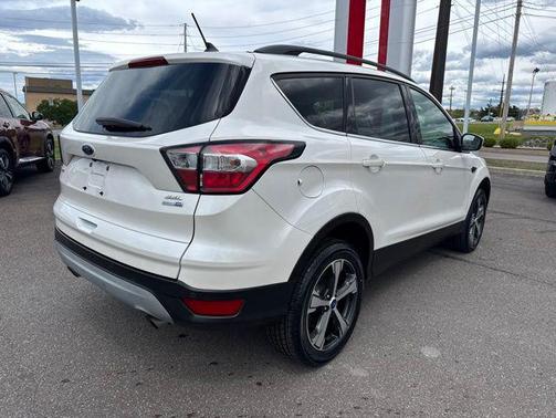 White Platinum 2018 Ford Escape SEL