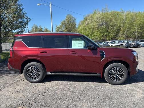 2025 Nissan Armada Platinum 4WD