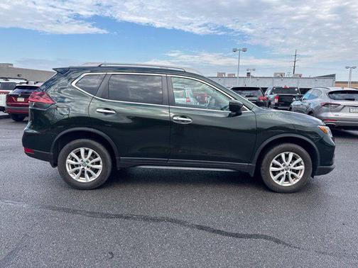 Midnight Pine Metallic 2020 Nissan Rogue SV