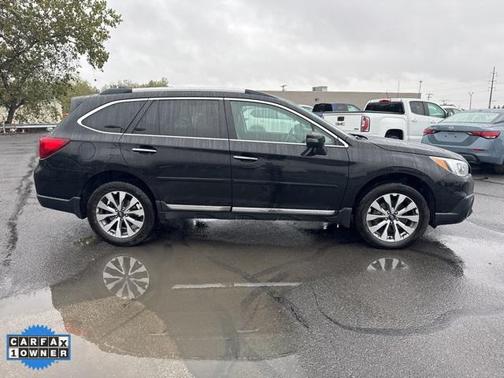 2017 Subaru Outback 2.5i Touring