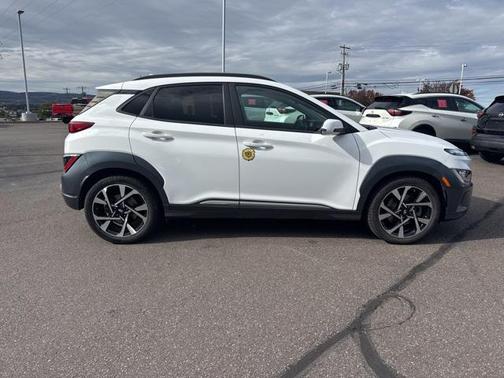 2022 Hyundai KONA Limited