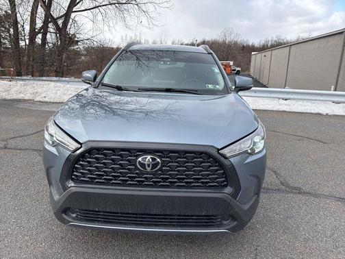 2024 Toyota Corolla Cross LE