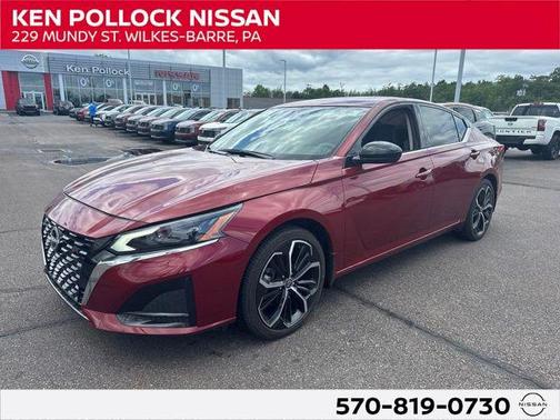 Scarlet Ember 2025 Nissan Altima SR FWD
