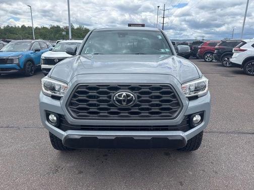 Cement 2020 Toyota Tacoma TRD Off Road