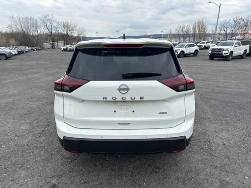 2025 Nissan Rogue S
