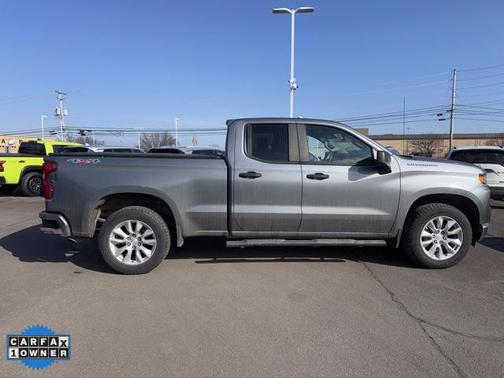 2020 Chevrolet Silverado 1500 Custom
