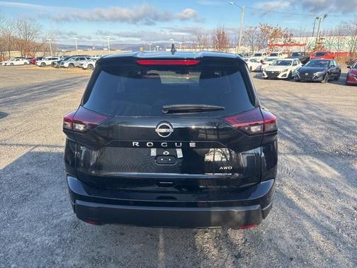 2025 Nissan Rogue S