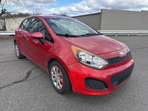 Signal Red 2014 Kia Rio LX