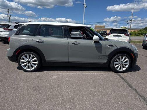 Moonwalk Gray Metallic 2019 MINI Clubman Cooper ALL4