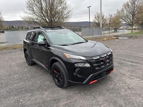 2025 Nissan Rogue Rock Creek