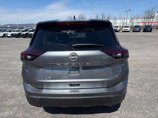 Gun Metallic 2026 Nissan Rogue SV