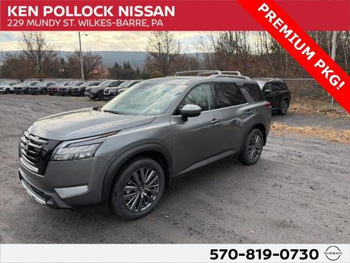 2025 Nissan Pathfinder SL 4WD