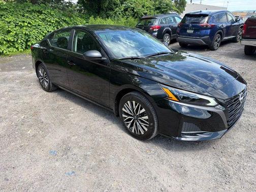 Super Black 2026 Nissan Altima 2.5 SV