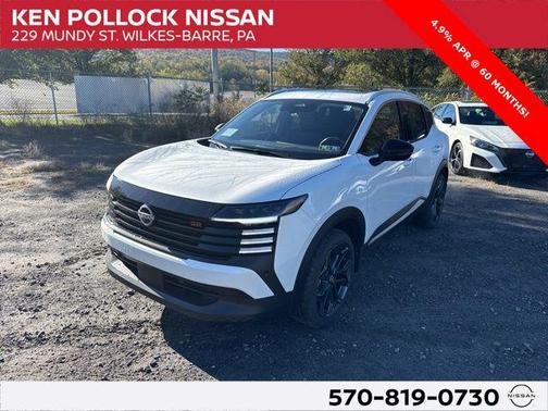 Aspen White Tricoat 2026 Nissan Kicks SR