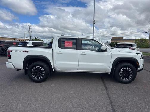 Glacier White 2024 Nissan Frontier PRO-4X