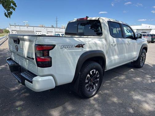 Glacier White 2024 Nissan Frontier PRO-4X