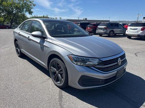 Silver Metallic 2024 Volkswagen Jetta 1.5T SE