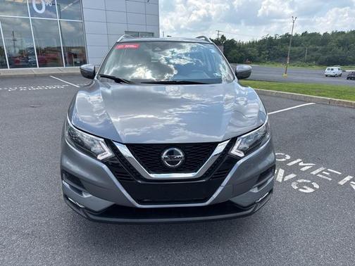 2022 Nissan Rogue Sport SV