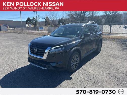 2025 Nissan Pathfinder SL 4WD