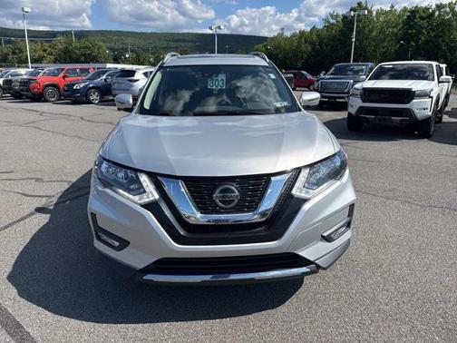 2020 Nissan Rogue SV
