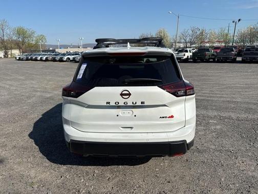 2025 Nissan Rogue Rock Creek