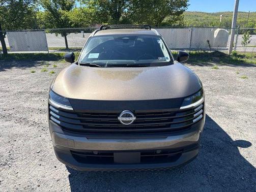 Canyon Bronze Metallic 2026 Nissan Kicks SV