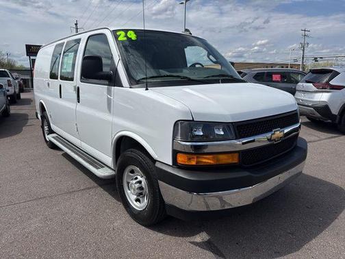 Summit White 2024 Chevrolet Express 2500 Work Van