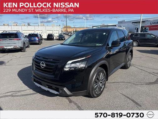 2025 Nissan Pathfinder SL 4WD