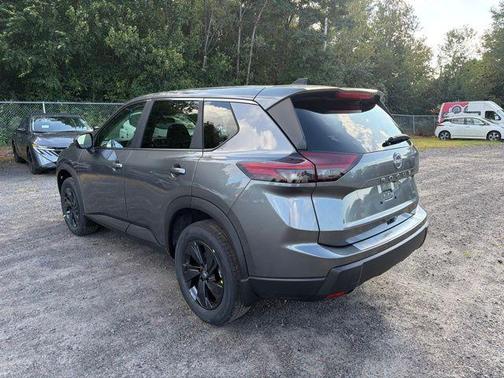 Gun Metallic 2026 Nissan Rogue SV