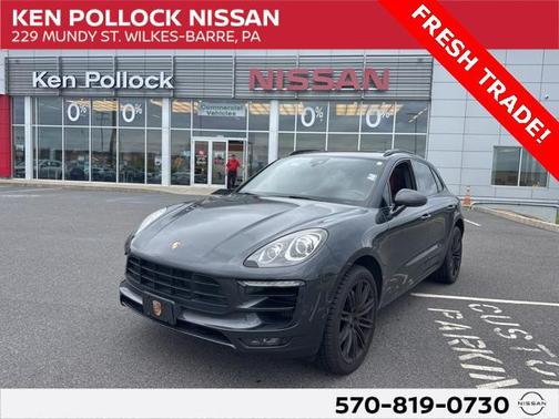 2017 Porsche Macan Base