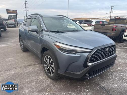 2024 Toyota Corolla Cross XLE