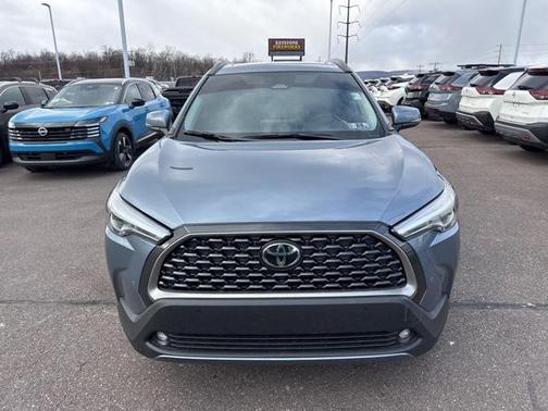 2024 Toyota Corolla Cross XLE