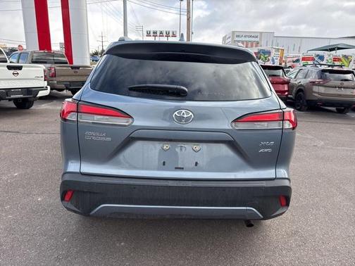 2024 Toyota Corolla Cross XLE
