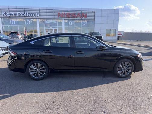 Super Black 2026 Nissan Sentra SL